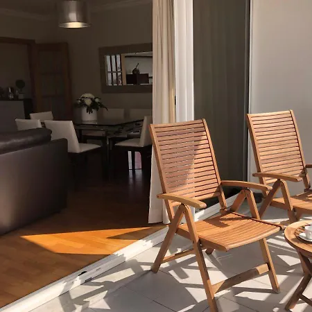 Dona I House - In With Free Parking Funchal (Madeira)