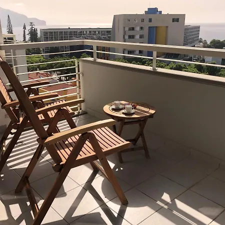 Apartment Dona I House - In With Free Parking *
