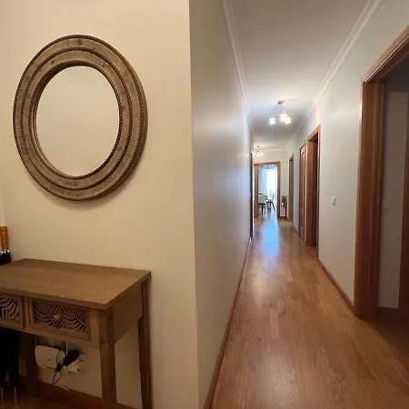 Apartment Dona I House - In With Free Parking