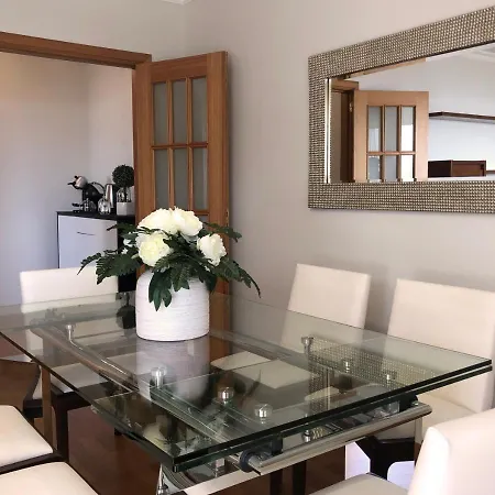 Apartment Dona I House - In With Free Parking *